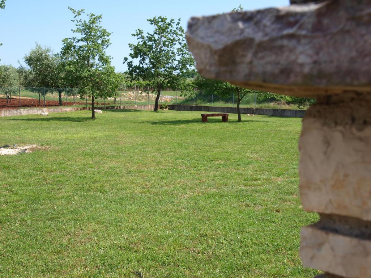 Holiday Home Rosa Gedići Buitenkant foto